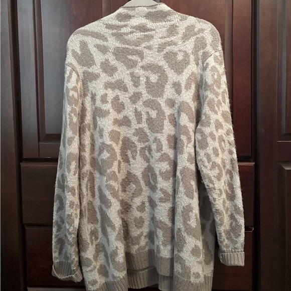 TWO PACK Animal Print Mock Neck Sweaters in GRAY and BLACK/TAN - Picture 8 of 16